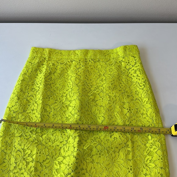 J Crew Number 3 Pencil Skirt in Citrine Lace NWT Size 6 - Picture 6 of 12